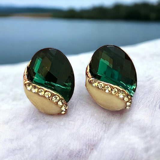 OVAL CUT STONEWORK EARRING