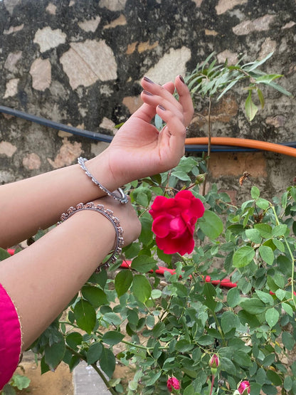 OXIDIZED ELEPHANT BANGLES